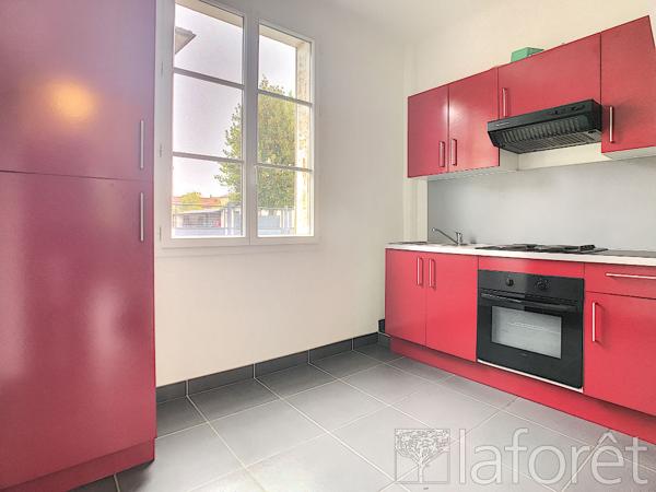 Achat appartement près de CHALONS EN CHAMPAGNE - 3 pièce(s) - 48 m² - 77 500 €