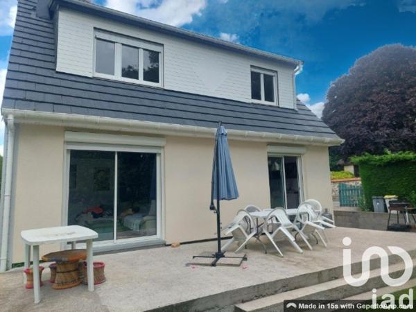 Maison 5 pièces de 90 m² à Quillebeuf-sur-Seine (27680)