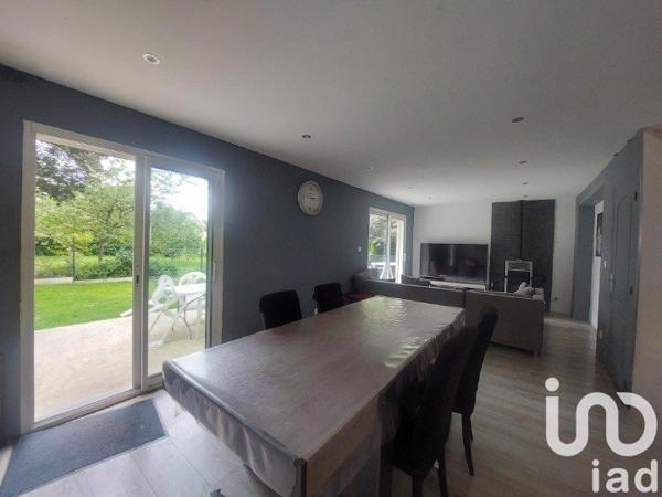 Maison 5 pièces de 90 m² à Quillebeuf-sur-Seine (27680)