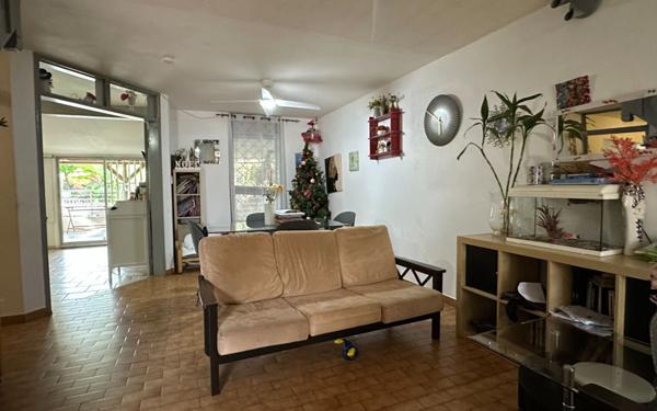 Maison à vendre    4 pièces •  Kourou