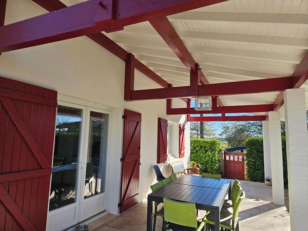 À 3 minutes du Grand Mail, 188 m² + dépendances