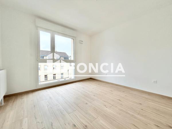Location Appartement 3 pièces 65.9 m² - RUELLE DU CHATEAU Metz 57000