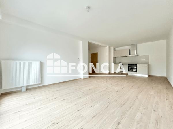 Location Appartement 3 pièces 65.9 m² - RUELLE DU CHATEAU Metz 57000