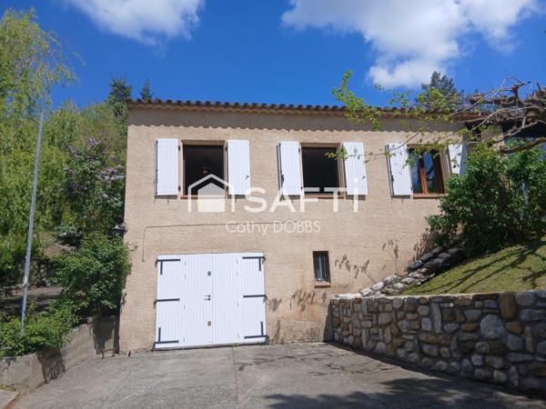 Exclusivité SAFTI Villa de plain-pied avec piscine