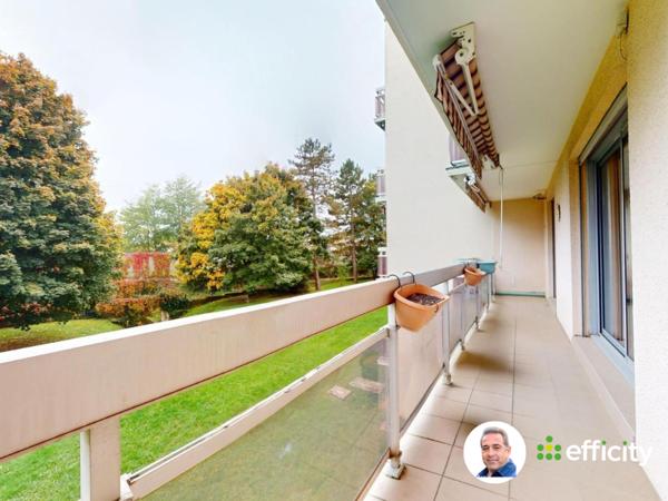 Appartement 4 pièces - 112 m² Exclusivité efficity