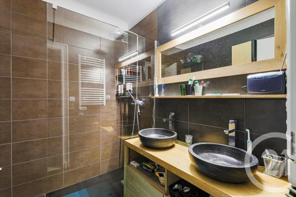 Appartement T3 à vendre  3 pièces - 80,59 m2 GRENOBLE - 38