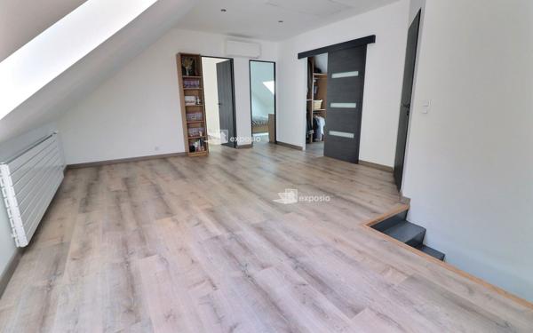 Maison à vendre    6 pièces • 126 m2 Le Mée-sur-Seine