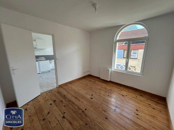 Appartement à louer 2 pièces 21.02m² Saint-Quentin (02100)