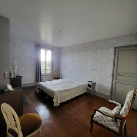 Maison Nonancourt (27320), 7 pièces, garage, dépendances, cave à vin, terrain de 796m². Prix HAI : 238 970