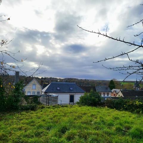 Maison Nonancourt (27320), 7 pièces, garage, dépendances, cave à vin, terrain de 796m². Prix HAI : 238 970