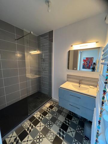 Haut de Billère Résidence standing Appartement 5 pièce(s) 114 m2 hab avec terrasse garage et parking