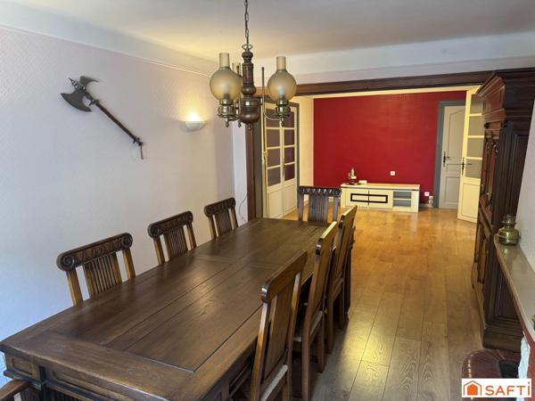 Maison familiale, 10 pièces à Clermont en Argonne.