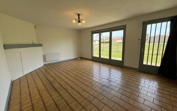 Maison à vendre    4 pièces •  Tartas