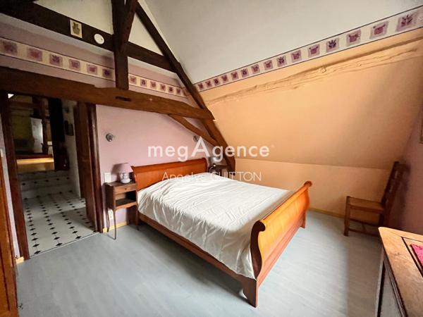 Maison à Beaumont-sur-Sarthe, 72170 - 15 pièces 384m²