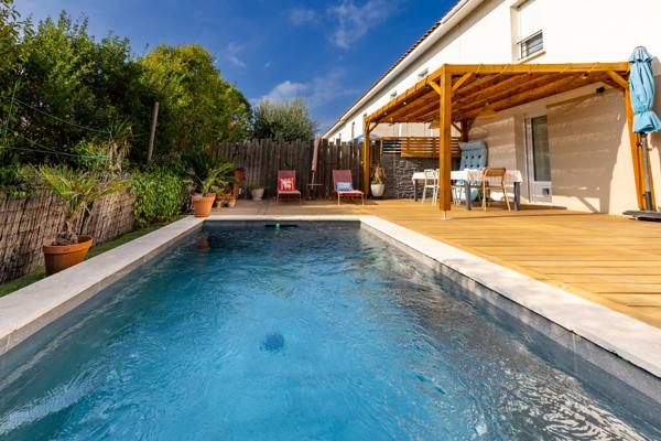 Vendargues- En exclusivité- Belle maison de type T5 de 105 m2 sur 213 M2