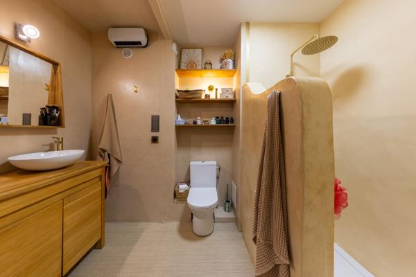 Vendargues- En exclusivité- Belle maison de type T5 de 105 m2 sur 213 M2