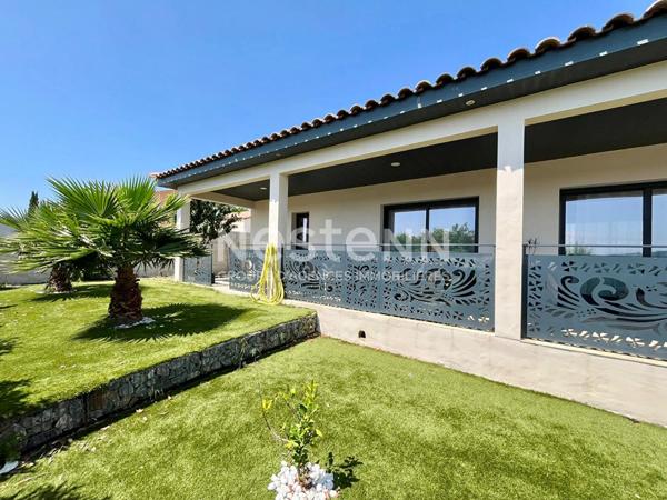 Maison contemporaine T6 de 168 m² avec piscine et jardin arboré à vendre à Montredon proche Carcassonne