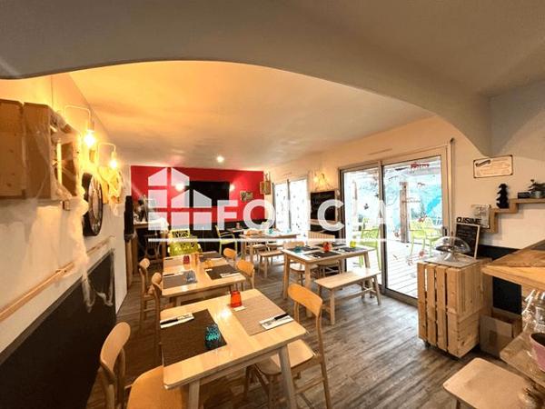 Location Local commercial 4 pièces 92.2 m² - 157 C RUE CARNOT Challans 85300