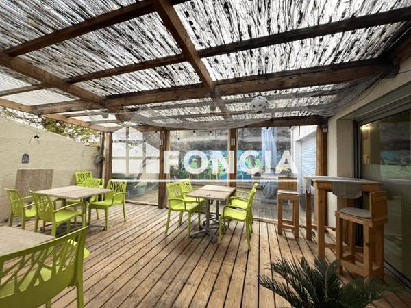 Location Local commercial 4 pièces 92.2 m² - 157 C RUE CARNOT Challans 85300