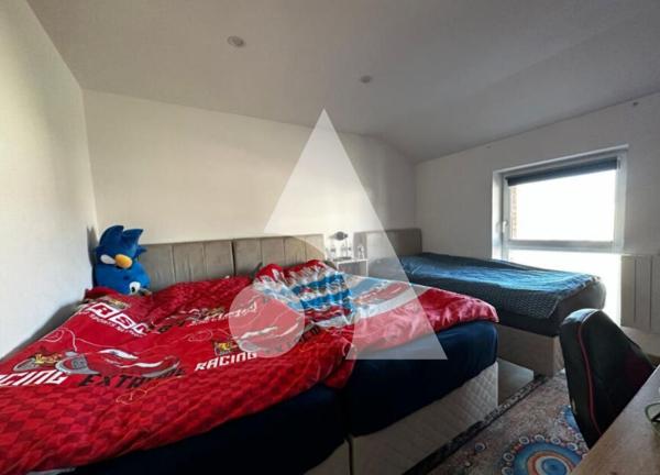Immeuble 9 pièces 221 m2