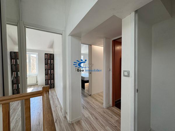 MAISON DE BOURG AVEC JARDIN ET GARAGE  Nuaille d aunis