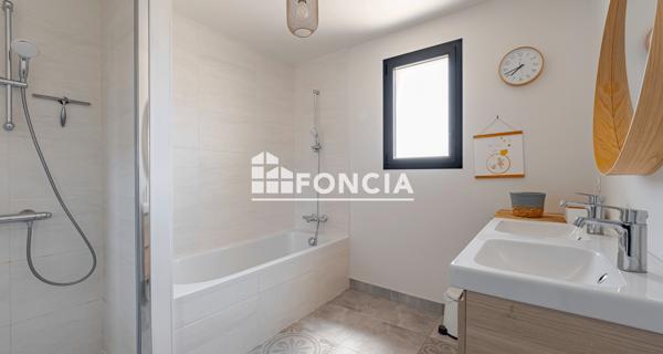 À vendre Maison 6 pièces 140 m² - Mignaloux-beauvoir 86550