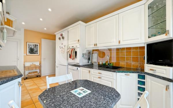 Maison à vendre    6 pièces • 158 m2 Évreux