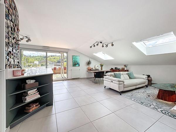 Appartement de standing de 116 m² avec vue dégagée sur les coteaux à Castanet-Tolosan