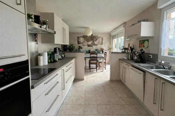 Vente Maison 4 pièces 94 m2 à Saint-Martin-d'Auxigny