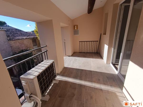 Appartement rénové 60 m² avec terrasse