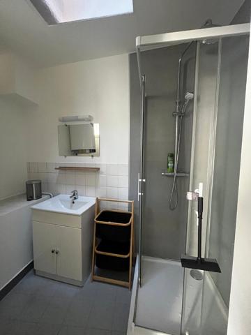 Appartement T1 meublé à louer au 2ème étage à Saumur