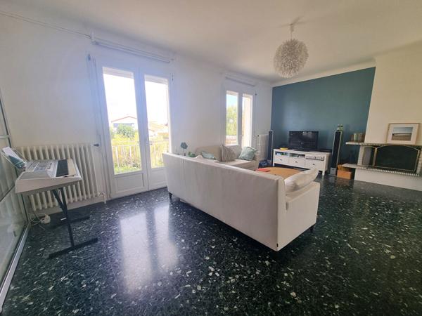 Grande maison familiale avec studio indépendant - Quartier très recherché de la Martellière