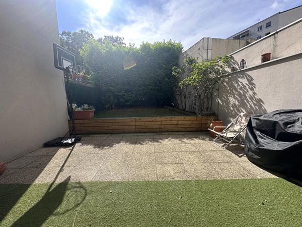 Appartement T4 DUPLEX TERRASSE, JARDIN, BALCON, VILLEURBANNE GRATTE-CIEL