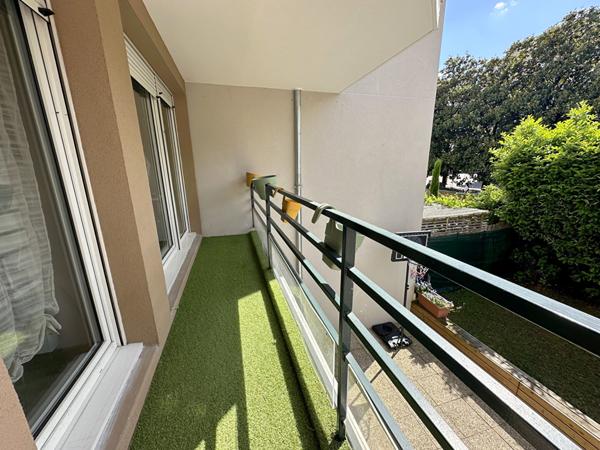 Appartement T4 DUPLEX TERRASSE, JARDIN, BALCON, VILLEURBANNE GRATTE-CIEL