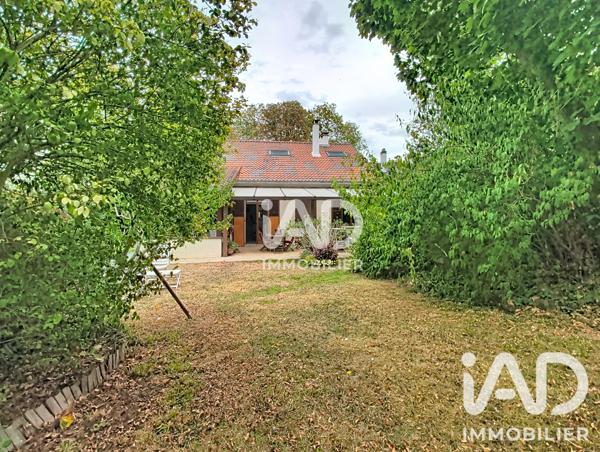 Maison à vendre 6 pièces 145 m² Évry-Courcouronnes