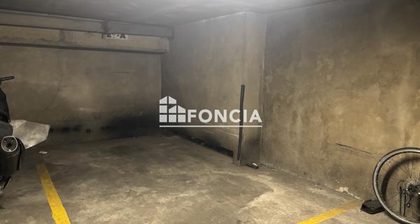 Location Parking - Paris 75018