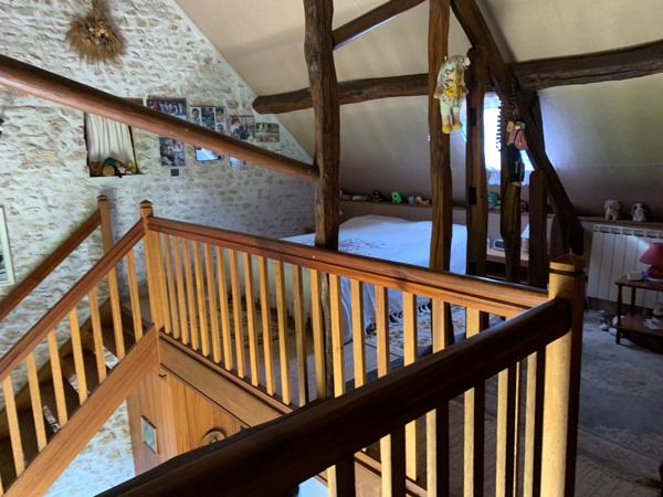 MAISON EN PIERRE AU CALME