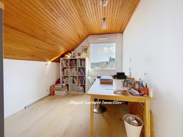 Montfort-sur-Meu (35160) Maison 175 m² - 4 ch - Rénovation 2022 - Garantie décennale - Montfort sur Meu 20 min Rennes gare