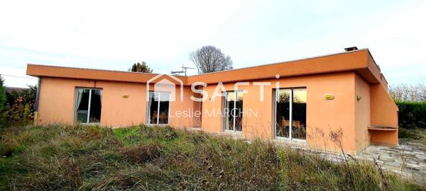 Maison familiale de plain pied à l'architecture contemporaine + 88m2 de dépendance