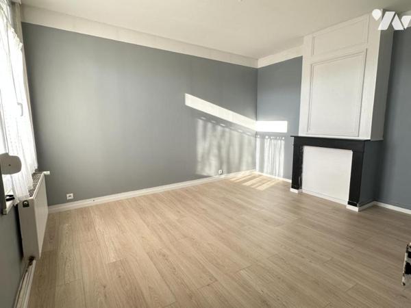 LILLE VIEUX LILLE - T3 83 M²