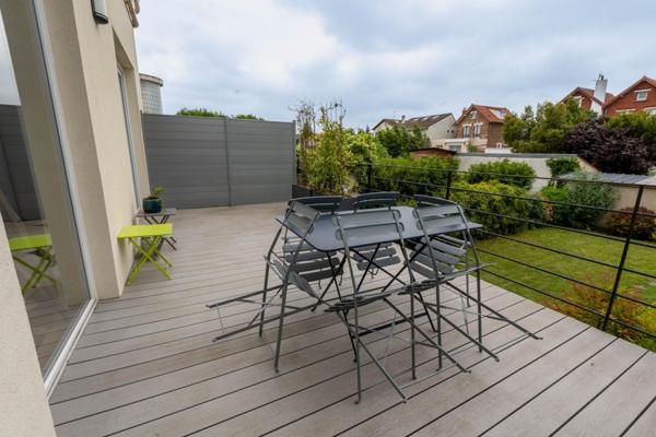 Maison joliment rénovée de 156 m² sur un terrain de 344 m²