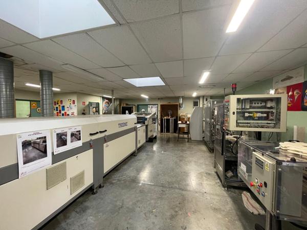 Bureaux à vendre à MONT SAINT AIGNAN 76130