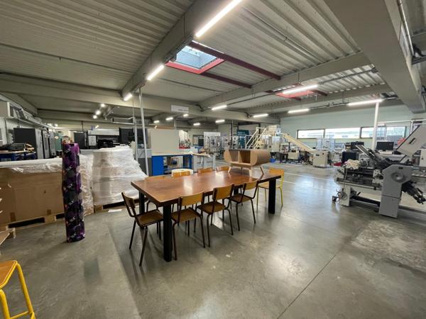 Bureaux à vendre à MONT SAINT AIGNAN 76130