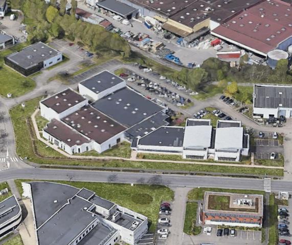 BUREAUX à LOUER de 1753 m²