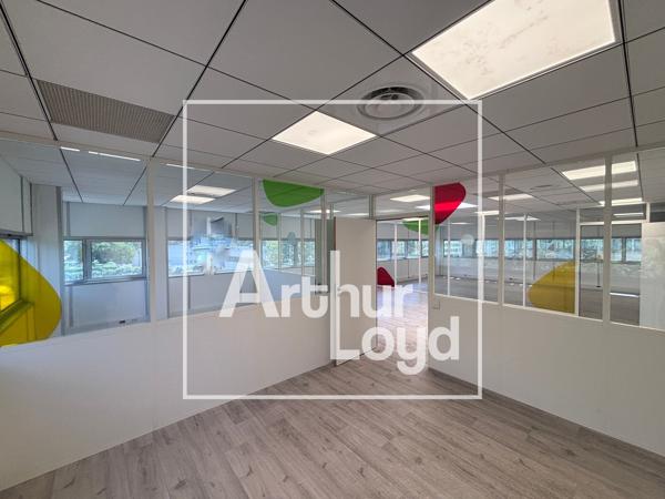 Bureaux à louer Nîmes bureaux 116 m² dans Parc Georges Besse