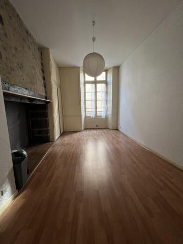 RUE DU CONSULAT - AURILLAC