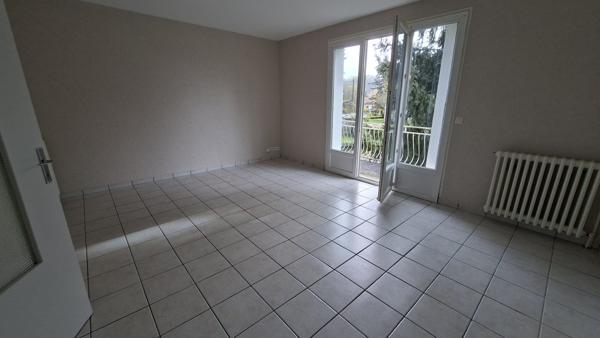 Maison lumineuse beau quartier de Biars Biars sur cere