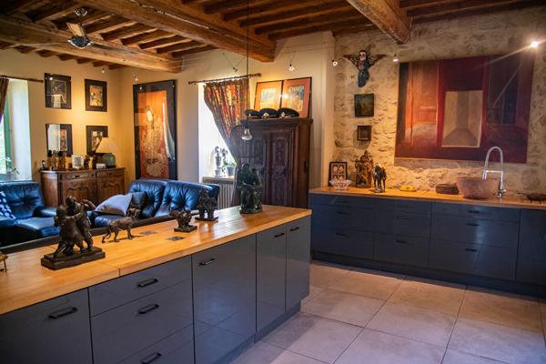 Domaine provençal dans la vallée de Cèze Sabran