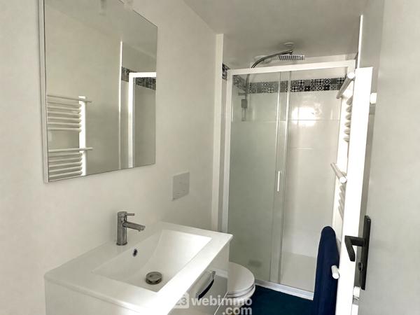 Immeuble 96 m² à Mazé-Milon 49630