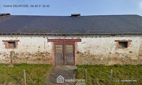 Grange 362 m² à Les Achards 85150